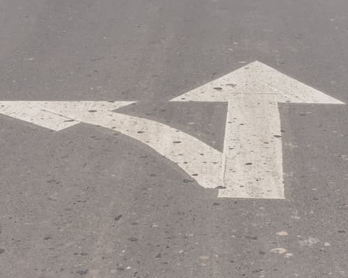 Precision Arrow Painting Process